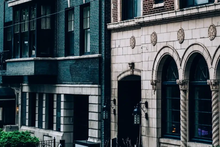 Black Window Frames: How to Choose the Best for Your Home